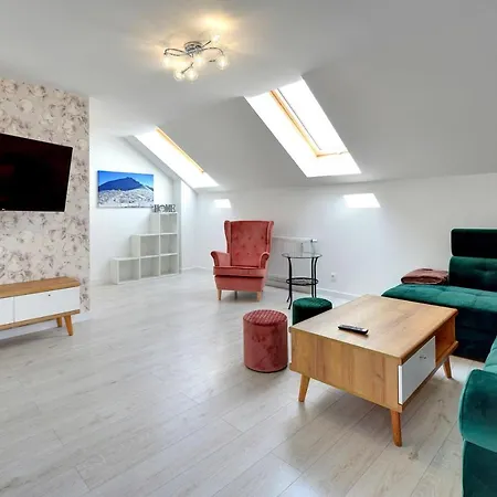 Everysky - Wilcza 3f-2 カルパッチ